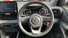 Toyota Yaris 1.5 Hybrid Design 5dr CVT Hybrid Hatchback